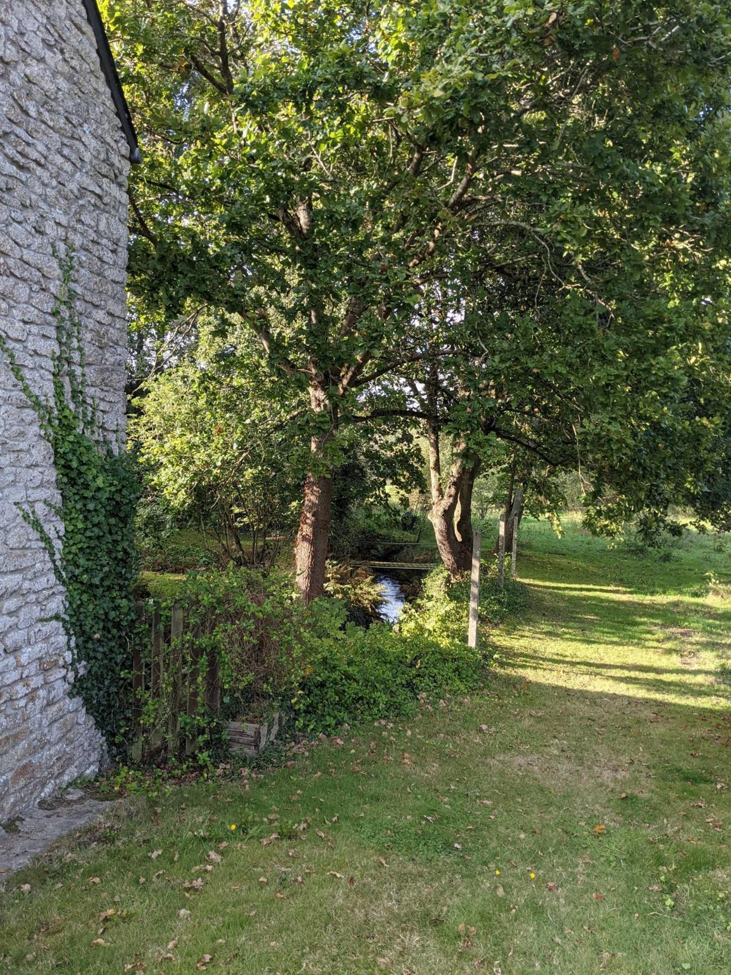 Ty Maen - Authentique Moulin Du 18Eme Proche Mer Plourin  Exterior photo